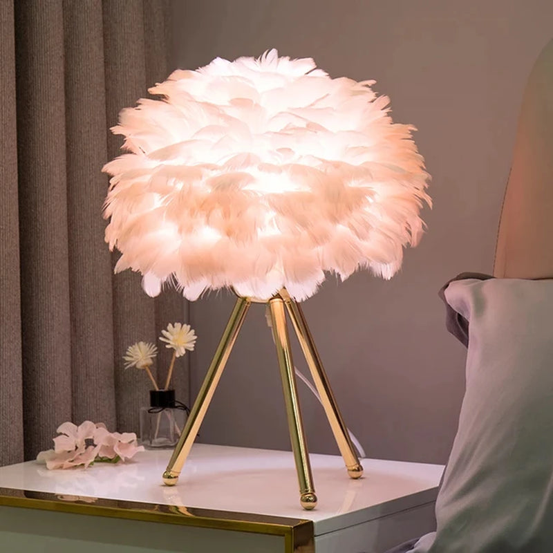 Modern Goose Feather Table Lamp for Romantic Décor