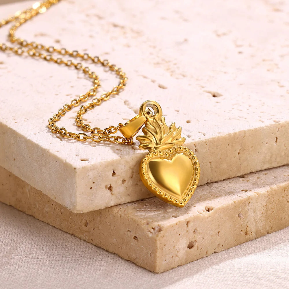 Romantic Heart Pendant Necklace for Women Gold Color Stainless Steel Clavicle Chain Trend Party Jewelry Gift Wholesale